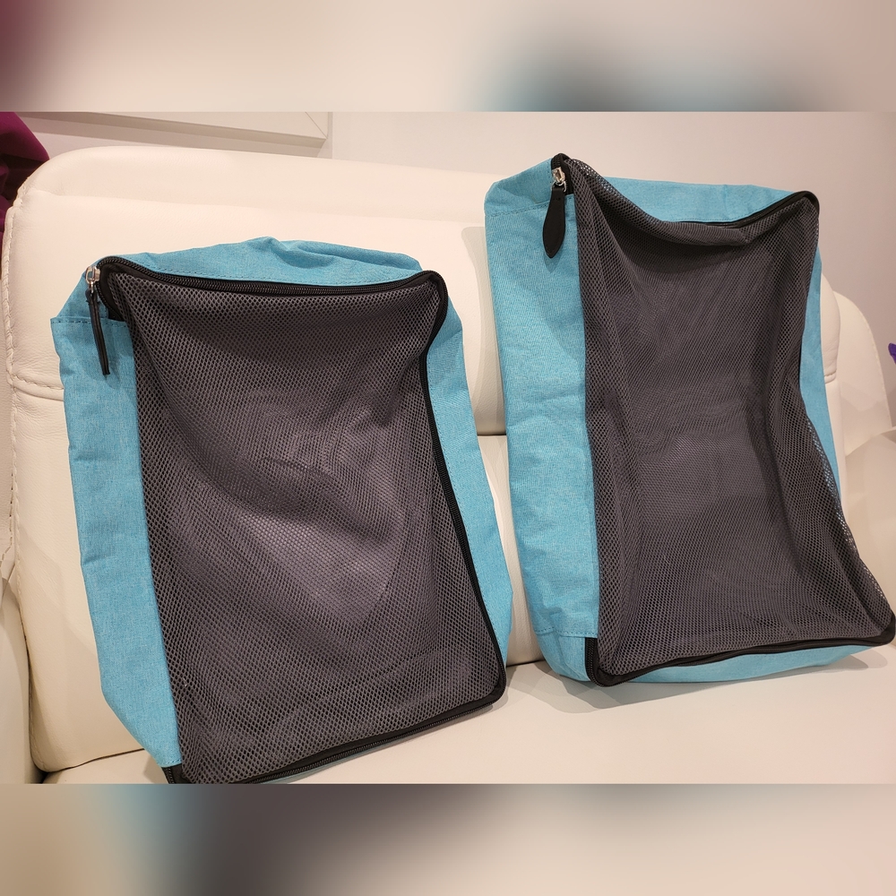 Sturdy Packing Cubes set of 2 Brand New